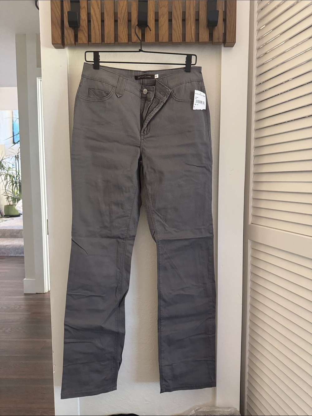 NYDJ Men's Gray Cargo Pants with Utility Pockets - Straight Leg